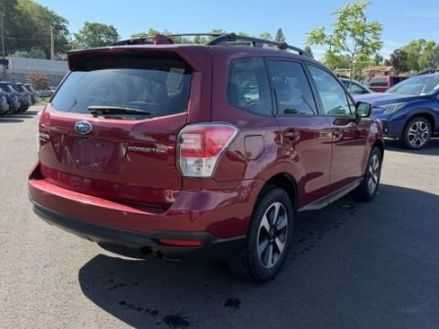 Used 2018 Subaru Forester 2.5i Premium AWD/4WD image 5