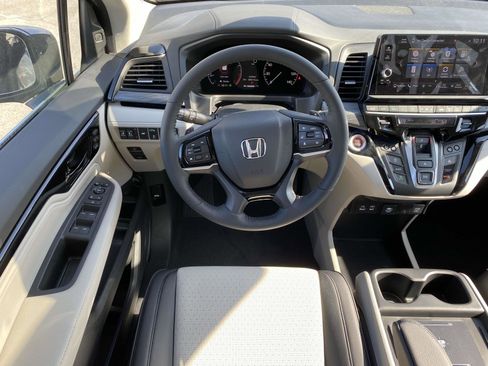 New 2026 Honda Odyssey Elite image 10