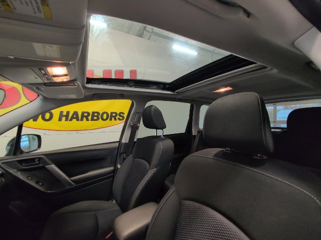 Used 2018 Subaru Forester 2.5i Premium w/ Protection Package #1 AWD/4WD image 28