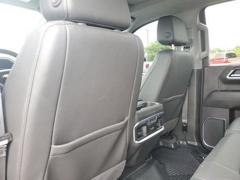 Used 2022 Chevrolet Silverado 1500 LTZ w/ LTZ Premium Package AWD/4WD image 30