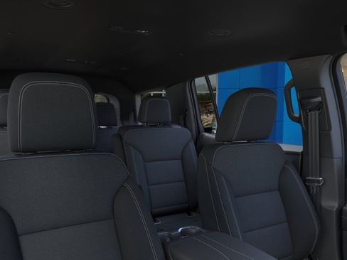New 2026 Chevrolet Traverse LT w/ Driver Confidence Package FWD image 24