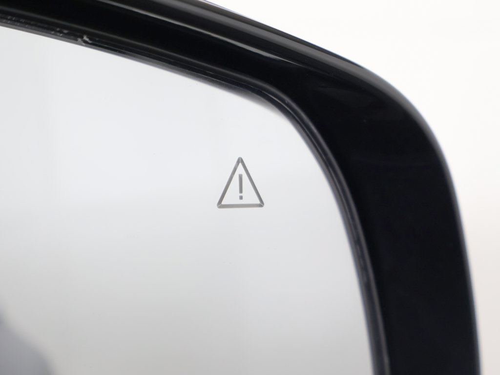 Used 2024 Kia Sorento S w/ Panoramic Sunroof Package FWD image 39