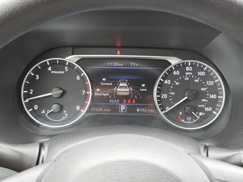 Used 2023 Nissan Sentra SV FWD image 30