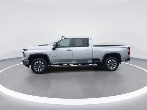 Used 2022 Chevrolet Silverado 2500 LT w/ Convenience Package image 5