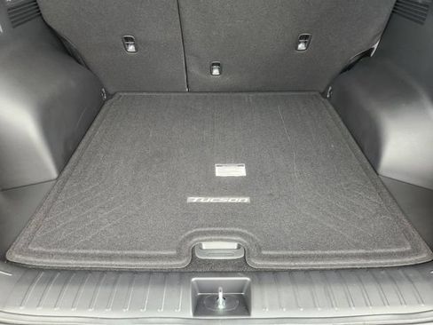 Certified 2025 Hyundai Tucson SEL FWD image 21