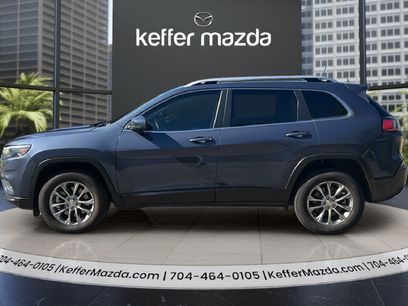 Used 2021 Jeep Cherokee Latitude Plus w/ Sun & Sound Group