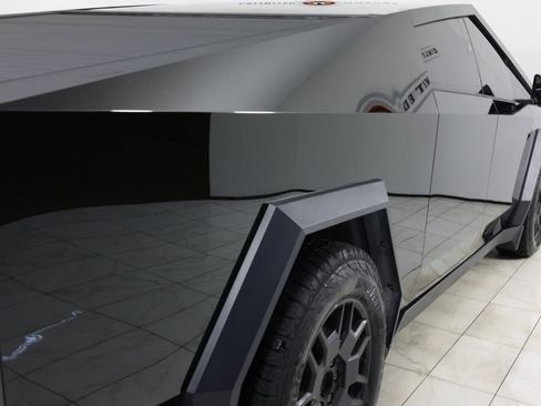 Used 2024 Tesla Cybertruck Cyberbeast image 33