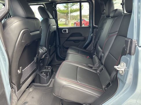 New 2026 Jeep Gladiator Rubicon AWD/4WD image 42
