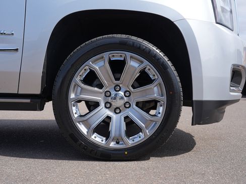 Used 2017 GMC Yukon XL Denali w/ Open Road Package image 11