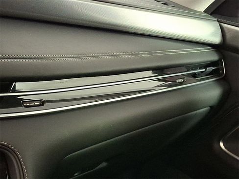 Certified 2025 INFINITI QX60 Luxe image 29