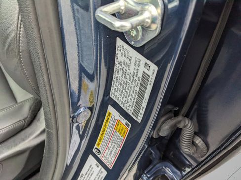 Used 2024 Honda CR-V EX-L image 40