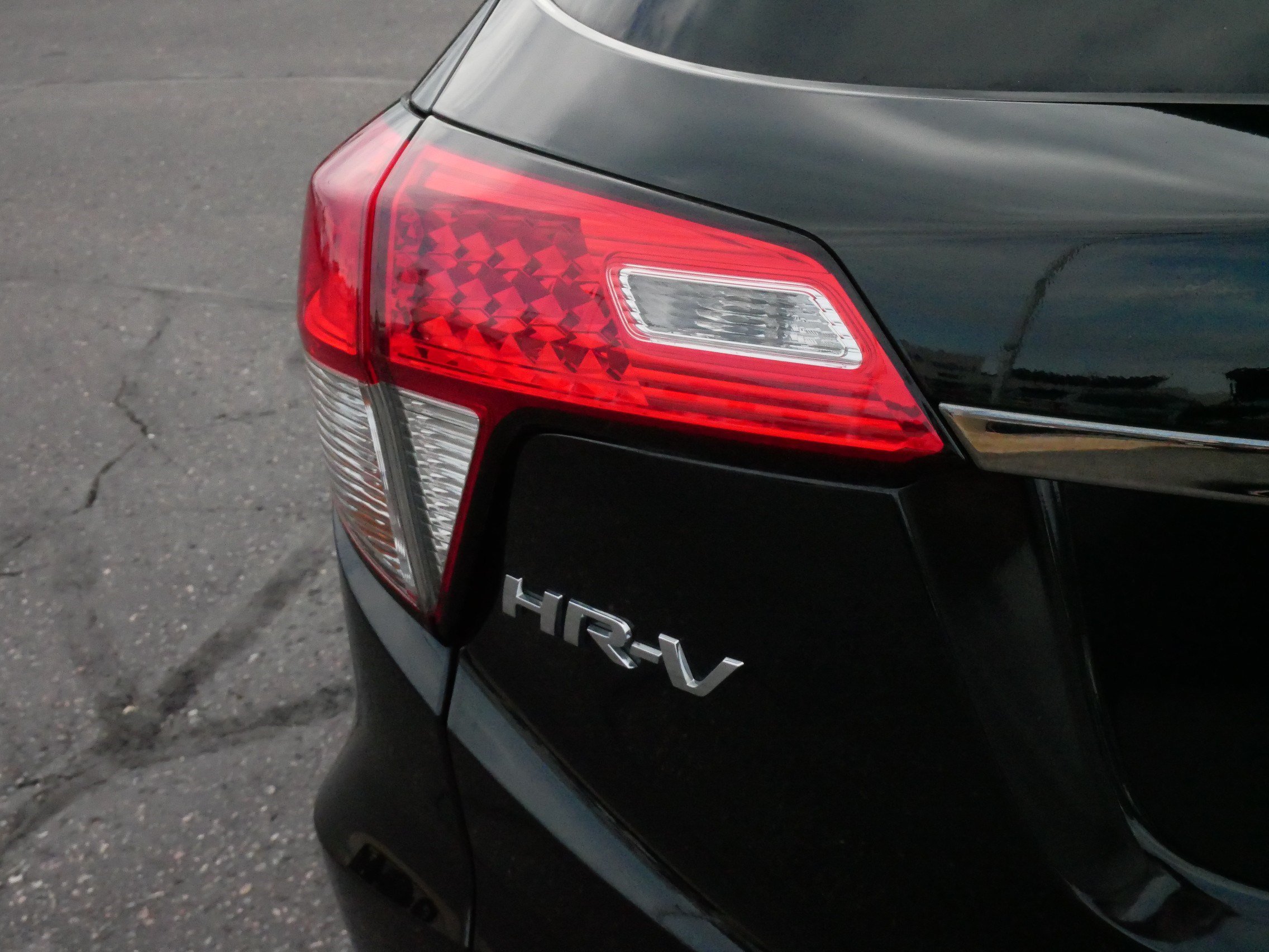 Used 2021 Honda HR-V EX image 17