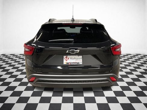 New 2026 Chevrolet Trax LT w/ Driver Confidence Package FWD image 7