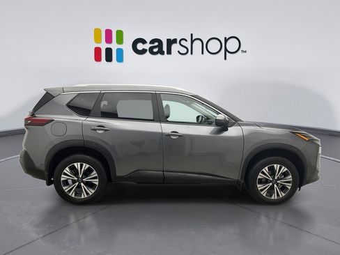 Used 2023 Nissan Rogue SV w/ SV Premium B Package image 6