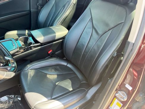 Used 2023 Lincoln Nautilus Reserve AWD/4WD image 19