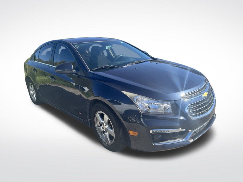 Used 2015 Chevrolet Cruze LT FWD image 4