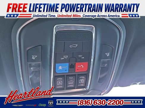 Used 2025 Jeep Grand Cherokee Summit AWD/4WD image 77