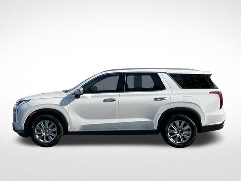 Used 2024 Hyundai Palisade SEL FWD image 2