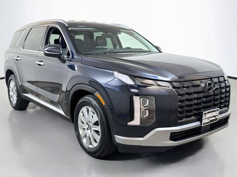 Used 2025 Hyundai Palisade SEL FWD image 3
