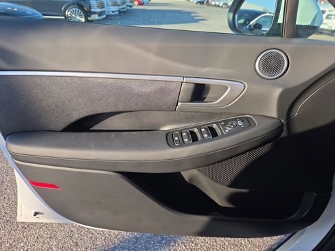 New 2026 Hyundai Sonata SE FWD image 8
