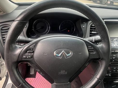 Used 2017 INFINITI QX50 2WD image 16