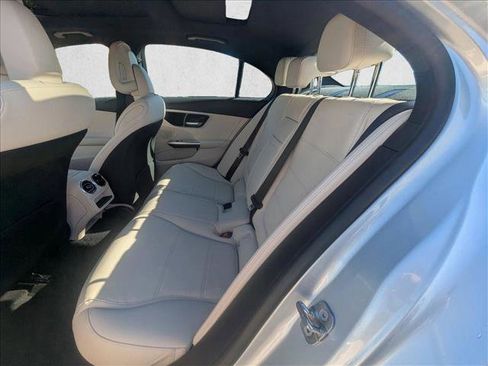 Certified 2025 Mercedes-Benz C 300 Sedan image 15