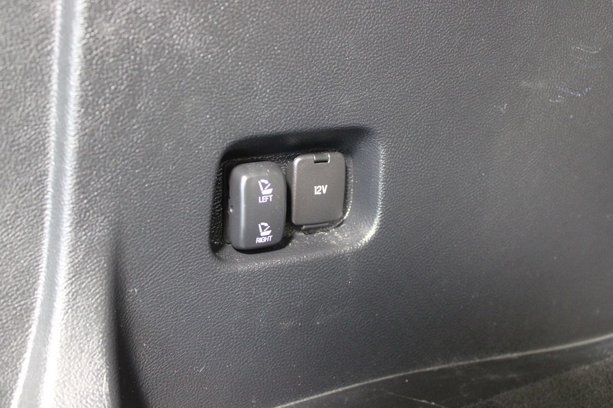 Used 2016 Ford Edge SEL w/ Equipment Group 201A FWD image 13