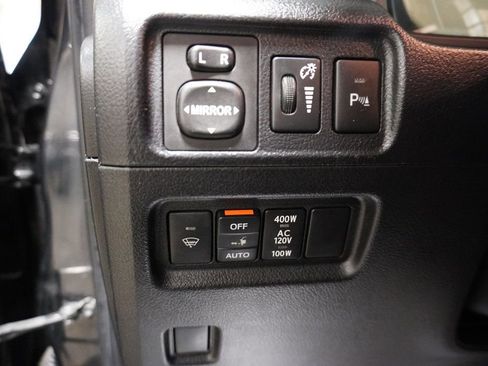 Used 2016 Toyota 4Runner Limited image 16