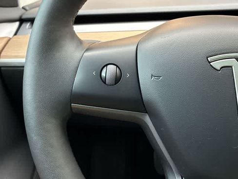 Used 2023 Tesla Model 3 Standard Range RWD image 26