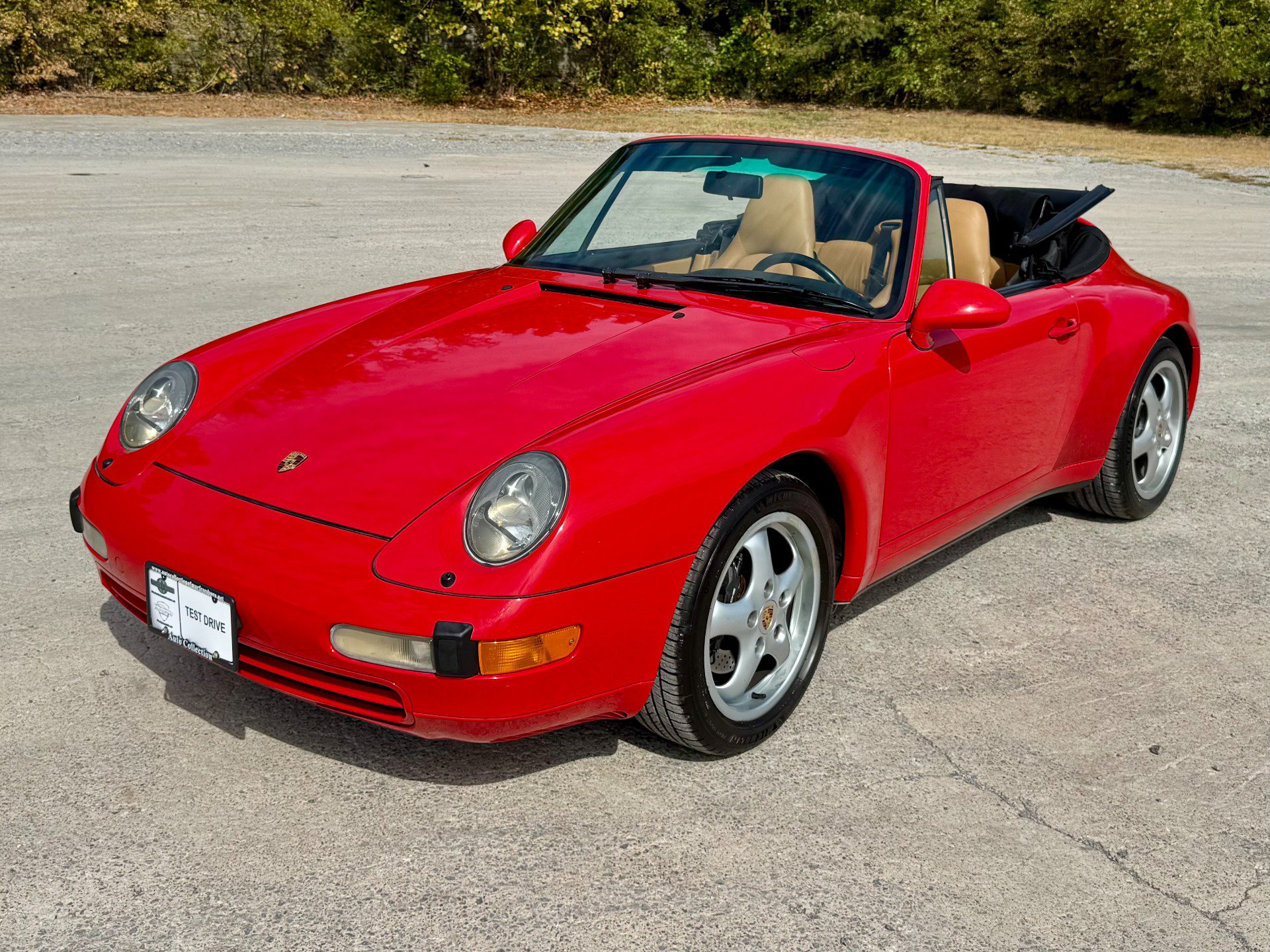 Used 1997 Porsche 911 Carrera RWD image 2
