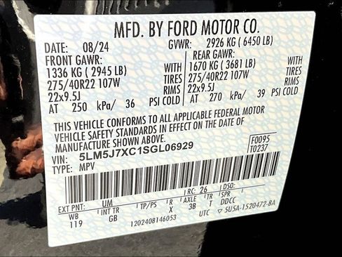 New 2025 Lincoln Aviator Reserve w/ Equipment Group 201A image 13