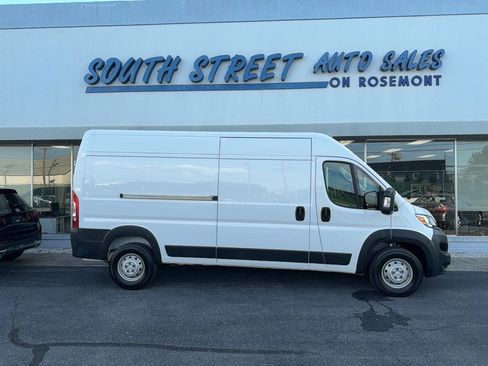Used 2023 RAM ProMaster 2500 FWD image 1