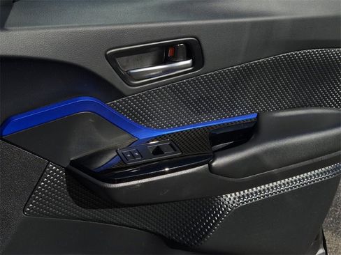 Used 2022 Toyota C-HR XLE image 12