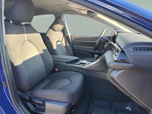 Used 2024 Toyota Camry LE image 16