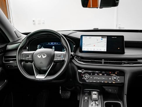 Used 2024 INFINITI QX60 Sensory image 33