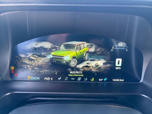 Used 2025 Ford Bronco Outer Banks image 19