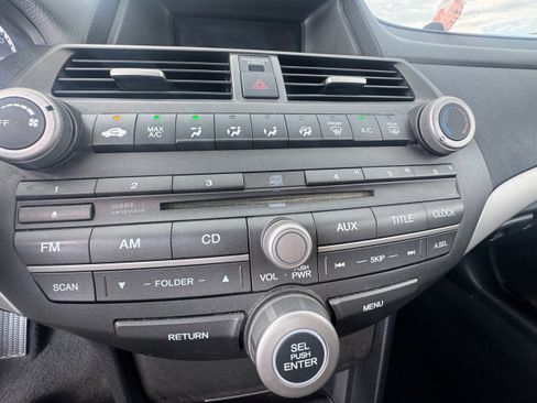 Used 2012 Honda Accord LX image 18