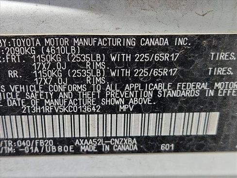 Used 2019 Toyota RAV4 LE w/ Carpet Mat Package FWD image 15