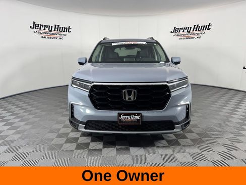 Used 2025 Honda Pilot Elite image 5