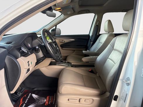 Used 2022 Honda Pilot EX-L image 12