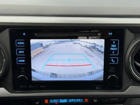 Used 2018 Toyota Tacoma TRD Pro AWD/4WD image 15