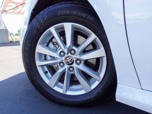 Certified 2025 Toyota Camry LE image 11