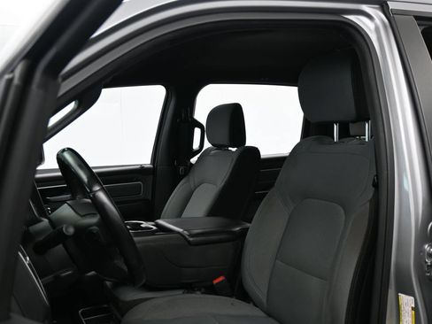 Used 2021 RAM 1500 Big Horn AWD/4WD image 10