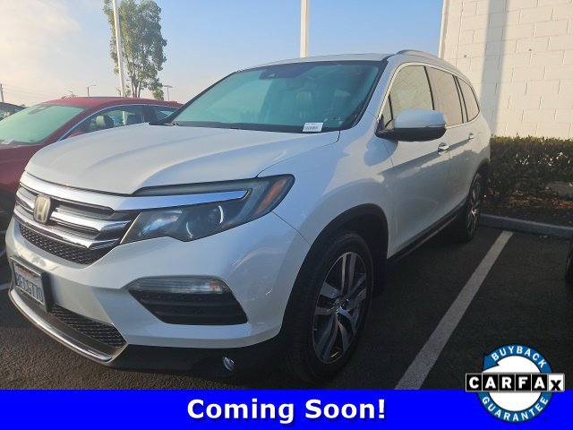Used 2018 Honda Pilot Touring image 1