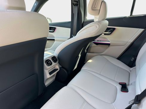 Certified 2025 Mercedes-Benz GLC 350e 4MATIC image 15