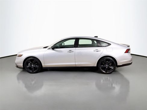 Certified 2025 Honda Accord Sport image 8