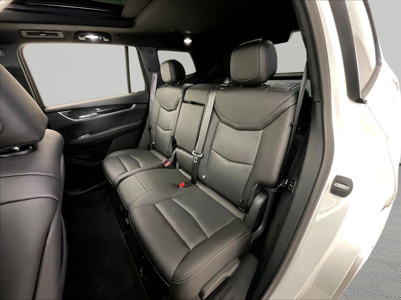 Used 2021 Cadillac XT6 Premium Luxury AWD/4WD image 22
