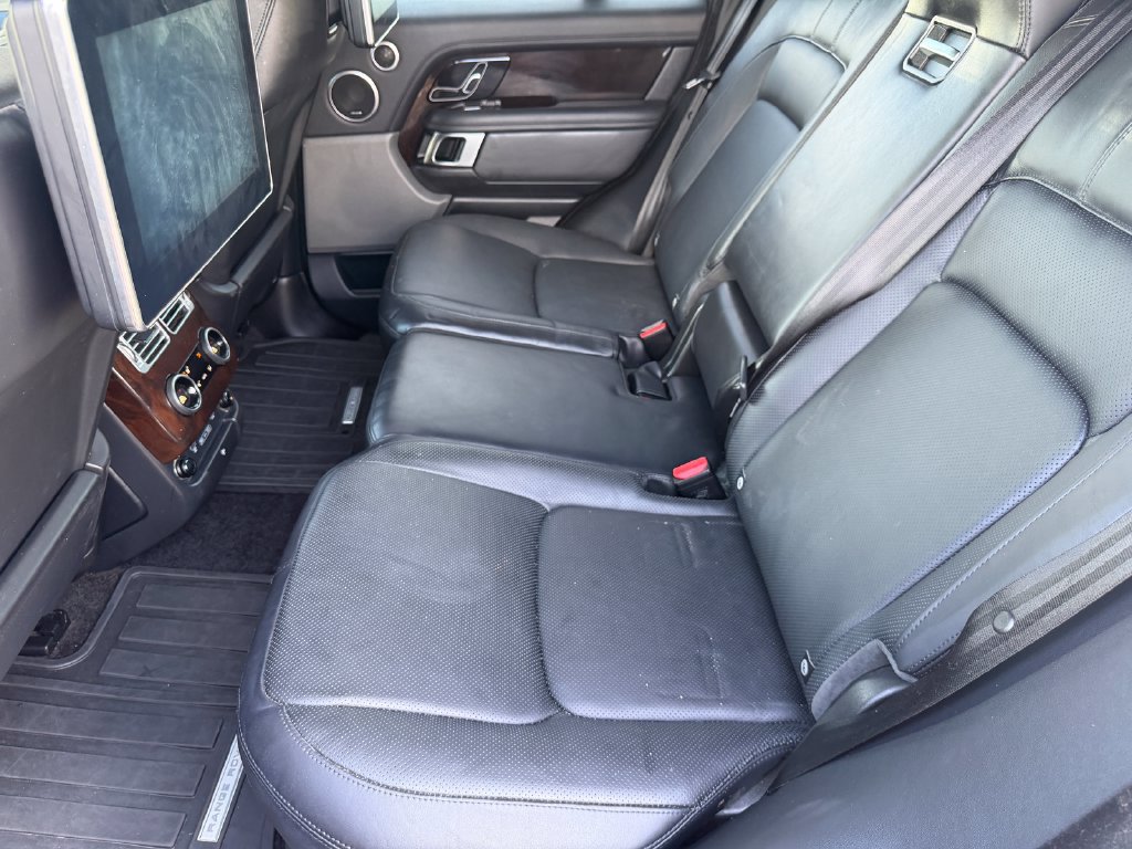Used 2019 Land Rover Range Rover Supercharged AWD/4WD image 25