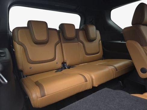 New 2026 Nissan Armada SL w/ Captain's Chari Seat Package AWD/4WD image 37