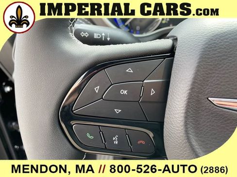 New 2026 Chrysler Pacifica Select image 33